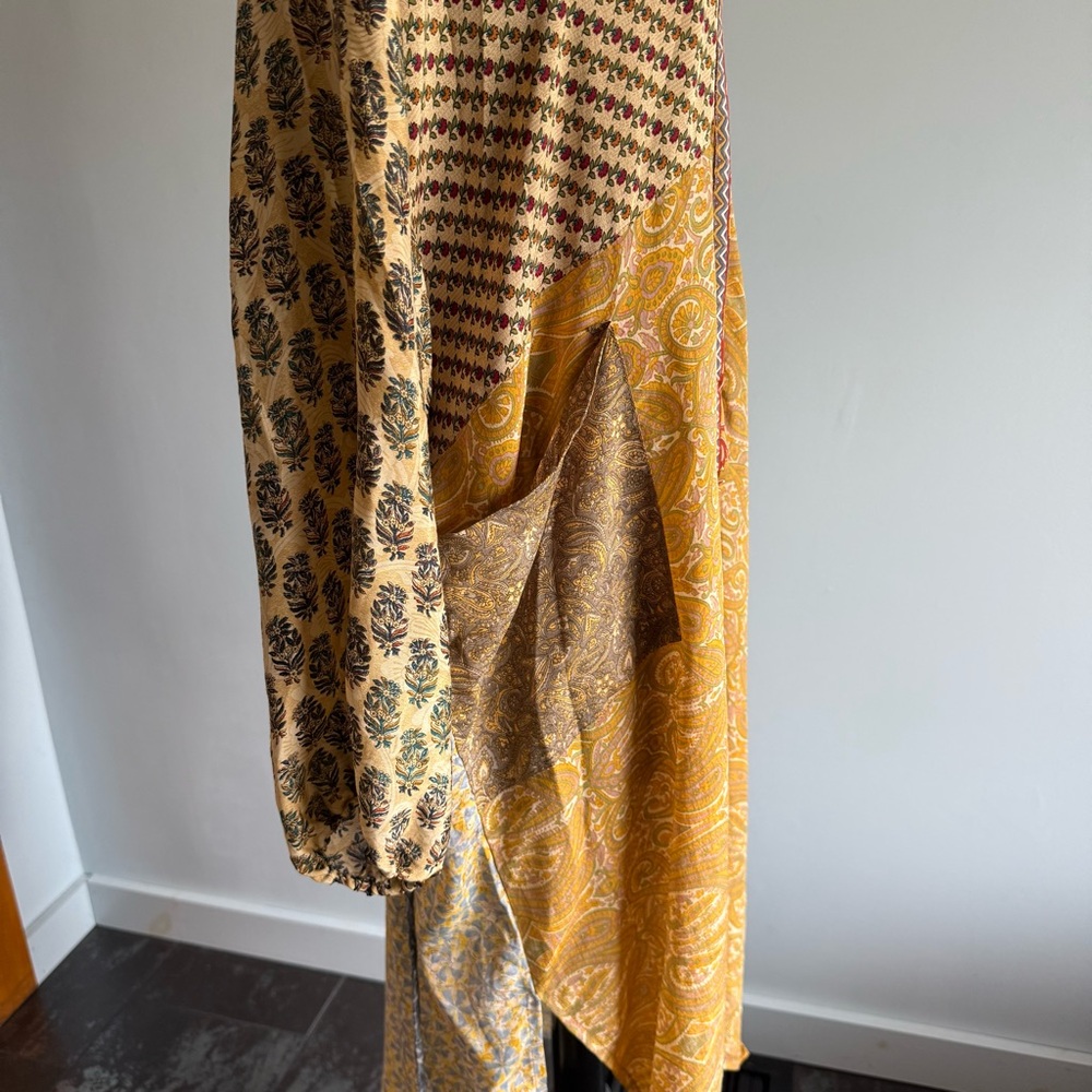 Bohemian GURU 💯 silk robe - Picture 6 of 9